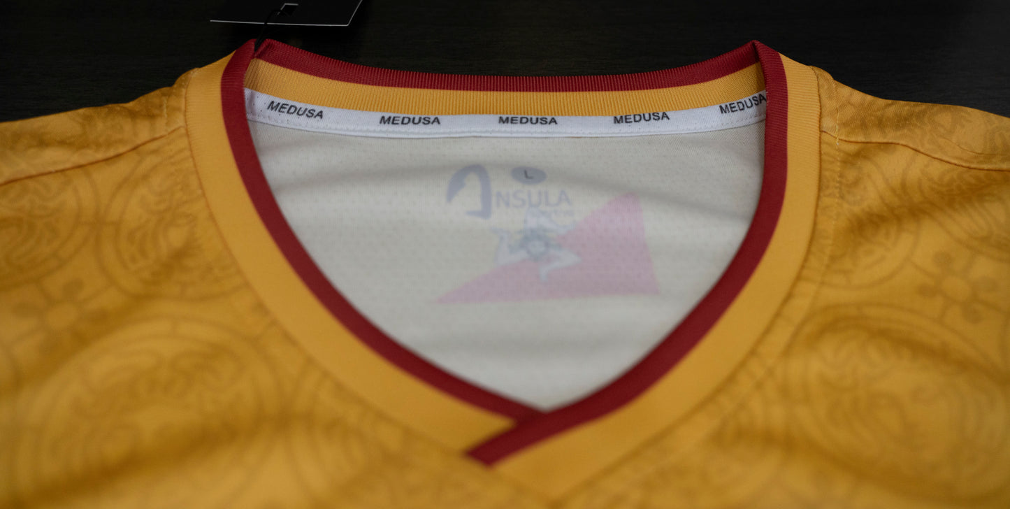 MEDUSA MAGLIA HOME