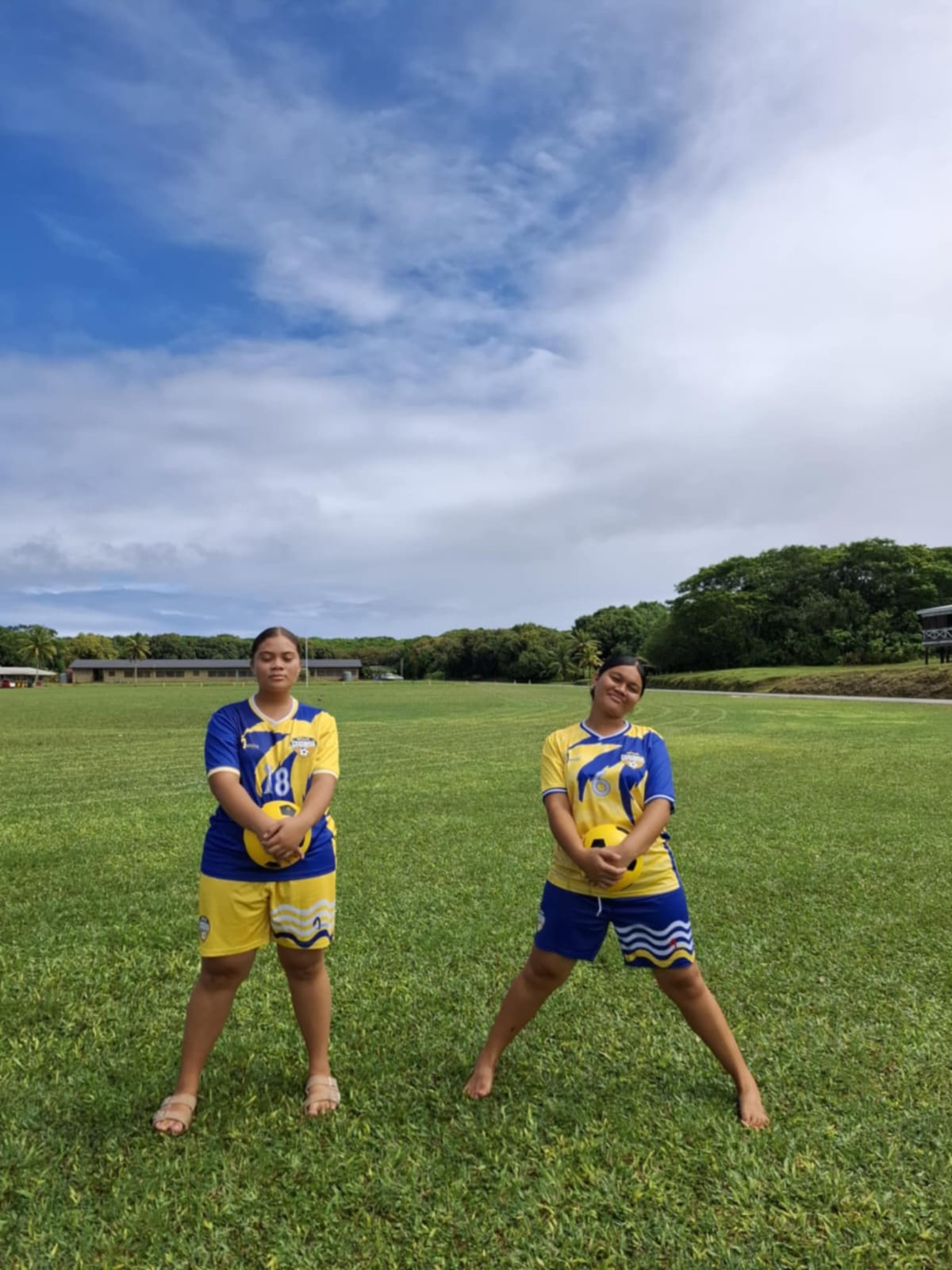 Maillot Niue FA away