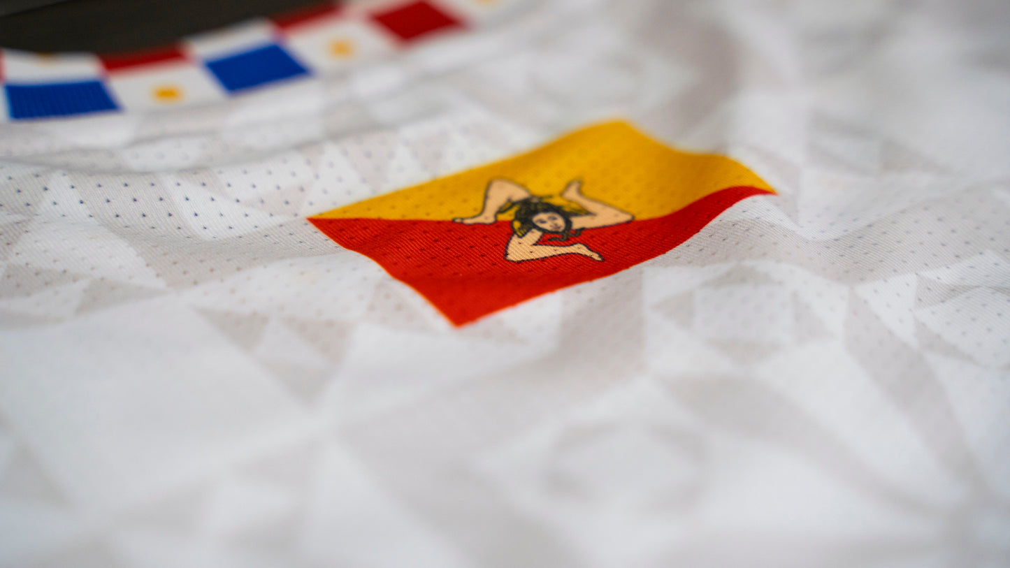 COSTANZA MAGLIA AWAY